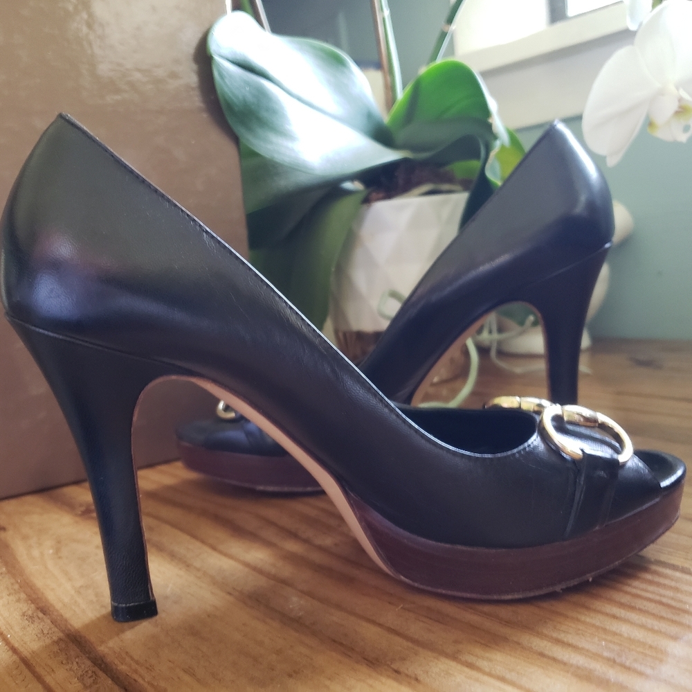 Authentic Gucci Peeptoe Heels